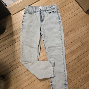 Judy Blue Light Wash Skinny Jeans